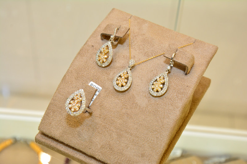 Grand Opening of Jeanette Saade Jewelry Shop
